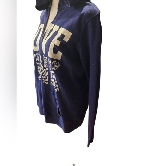 PINK Victorias Secret purple hoodie sweatshirt with LOVE PINK Size Medium - Picture 5 of 8
